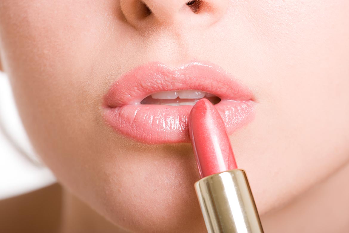 Fenty Beauty Starlit Hyper-Glitz Lipstick in $upanova